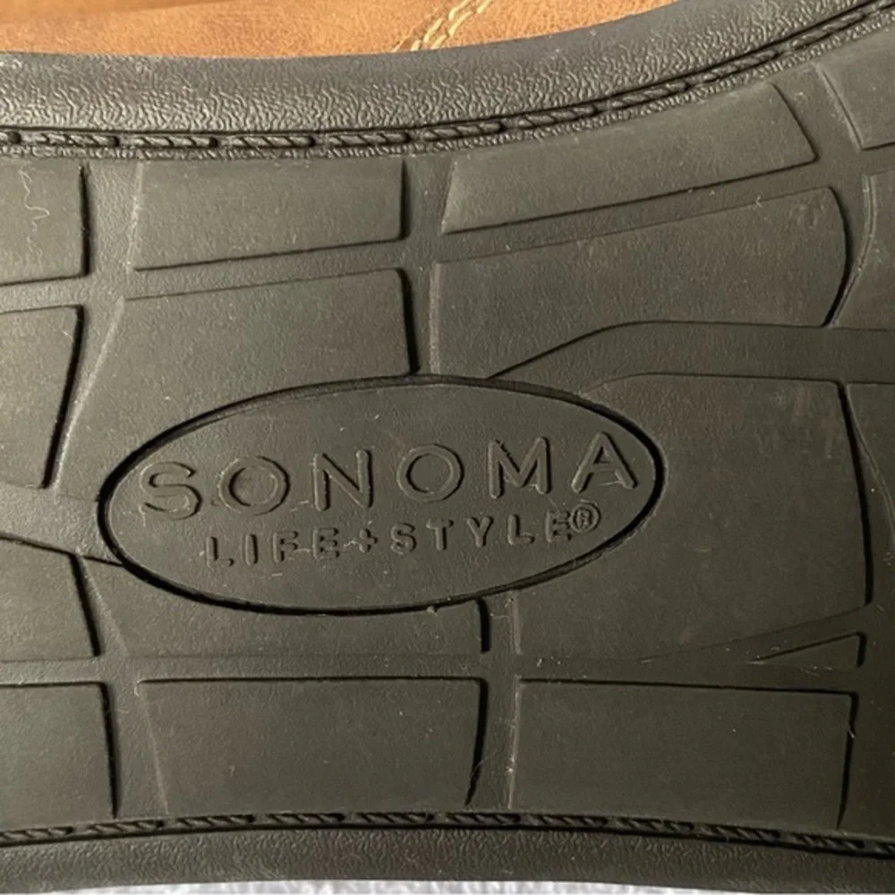 Sonoma Shoes‎ Mens Size 12 med Slip On Loafer’s Has A Flaw Front